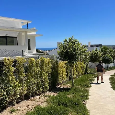 Del Sol 公寓 埃斯特波纳